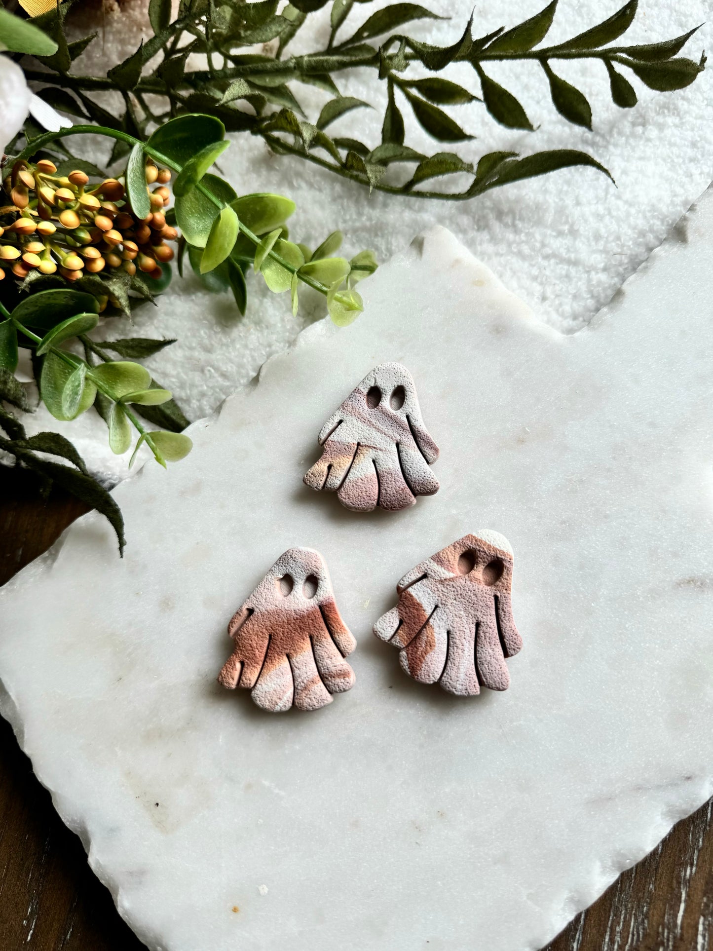 Marbled Ghosties Magnet set