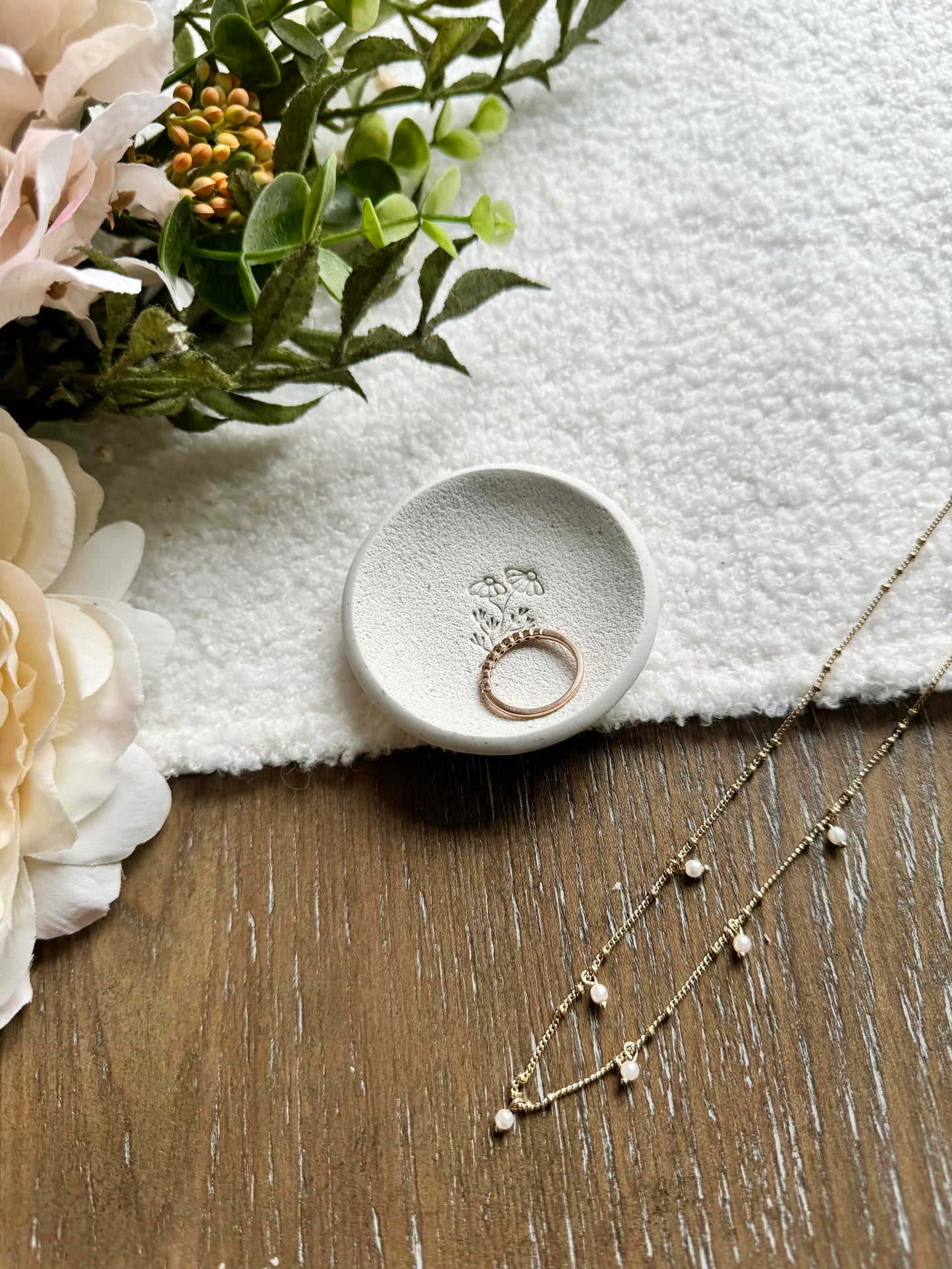 Mini Daisy Ring Dish