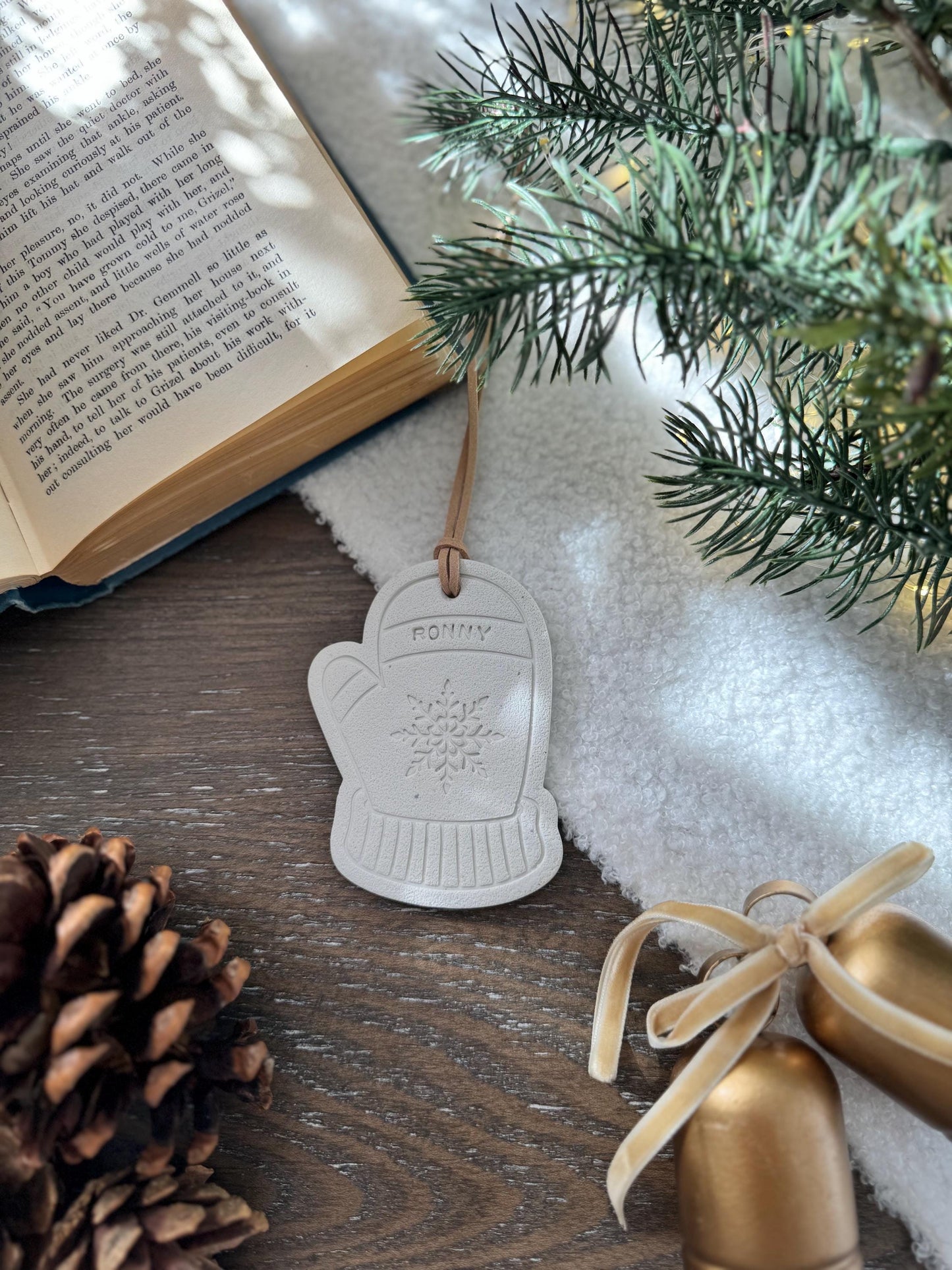 Personalized Mitten Name Ornament
