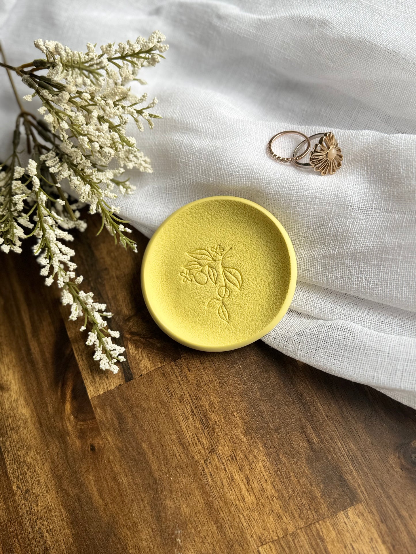 Lemon Blossom Ring Dish