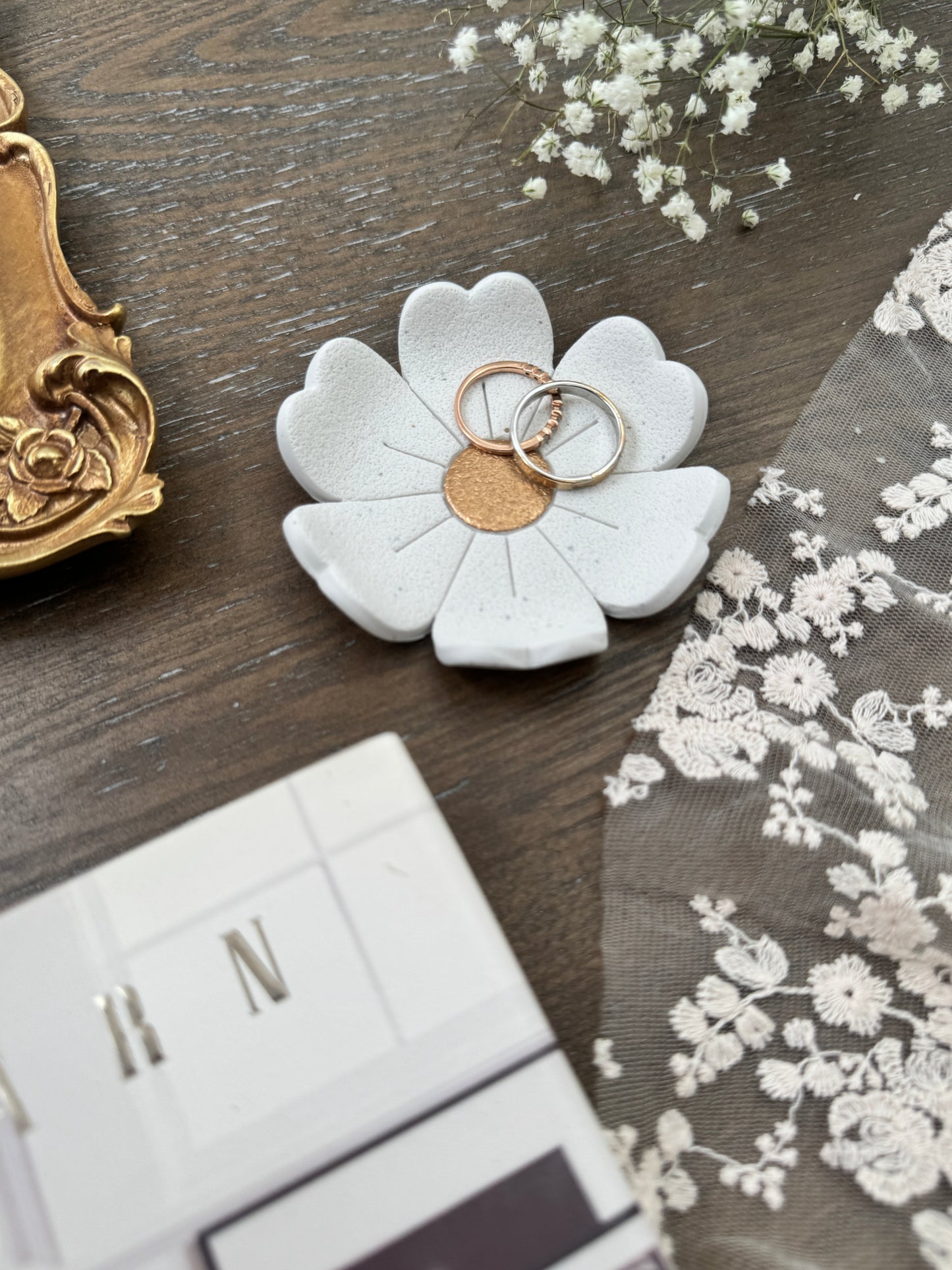Daisy Ring Dish