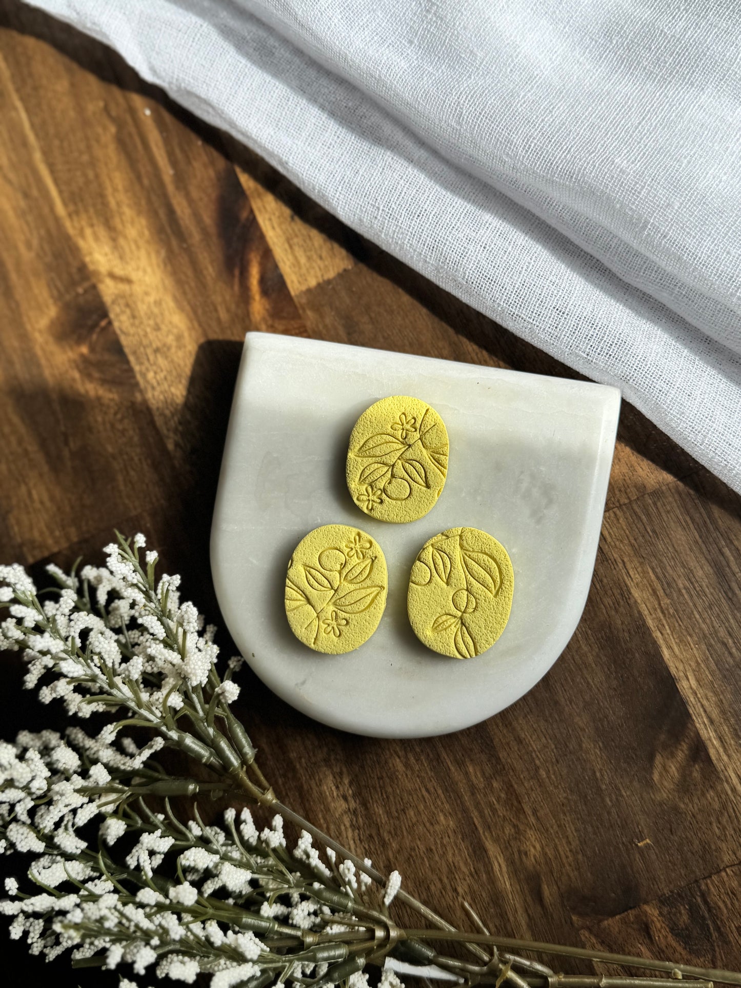 Lemon Blossom Magnet set