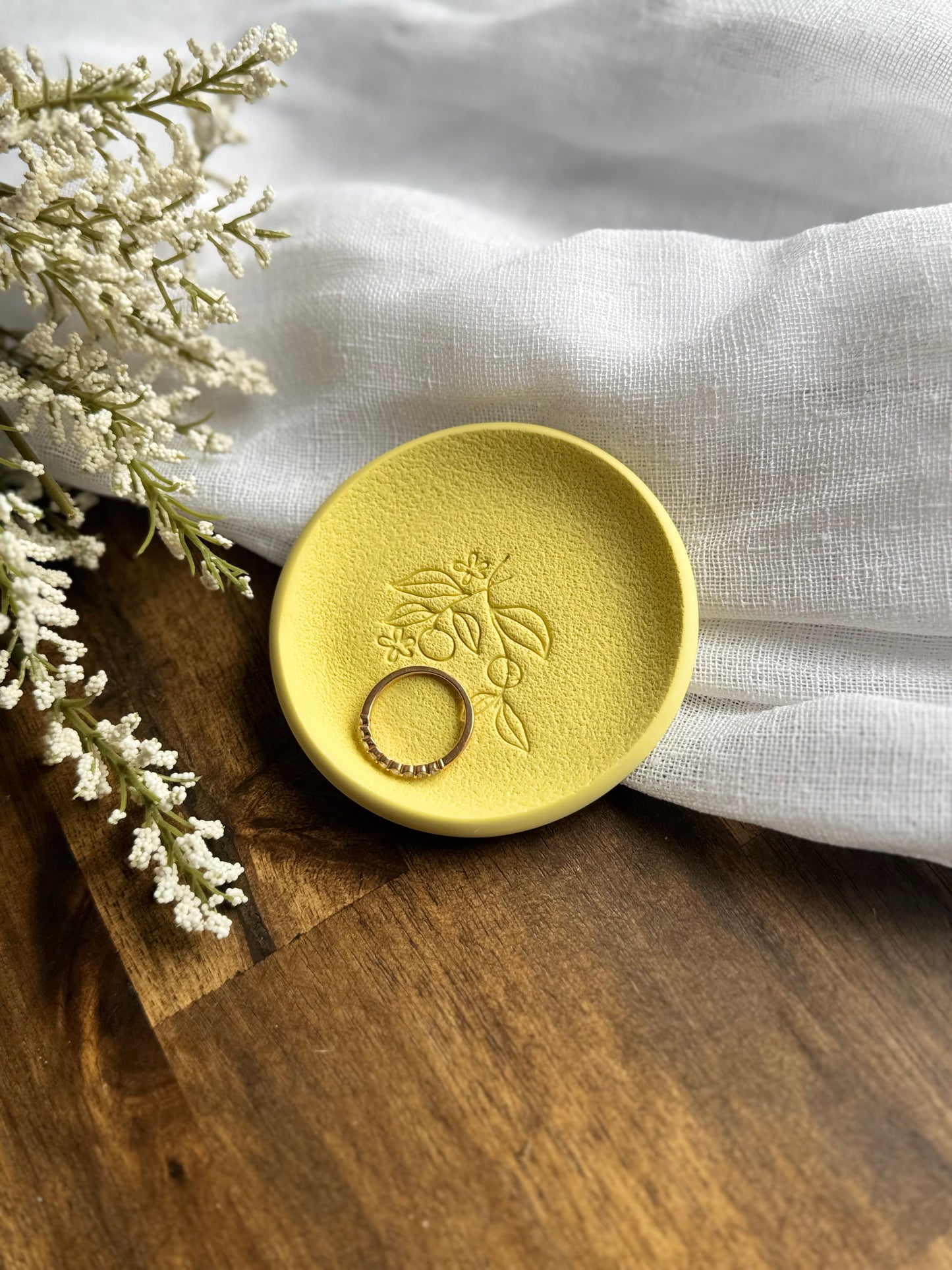 Lemon Blossom Ring Dish