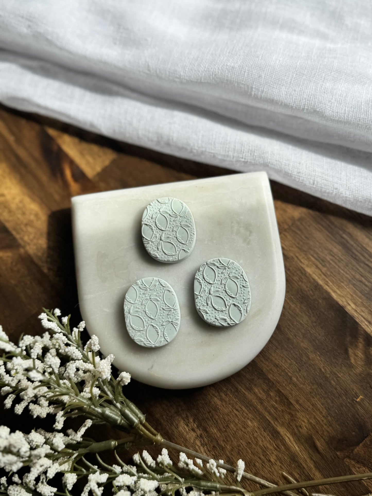 Mini Lemons Light Blue Magnet set