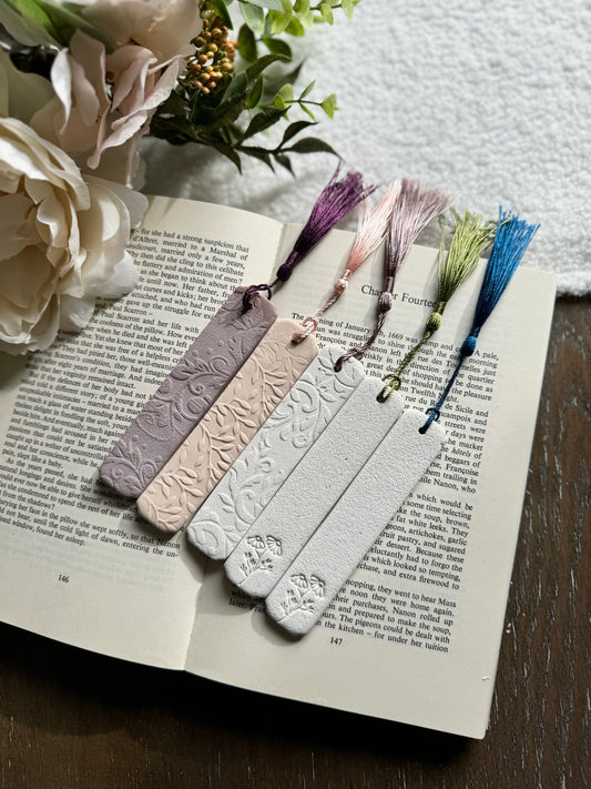 Minimalistic Bookmarks