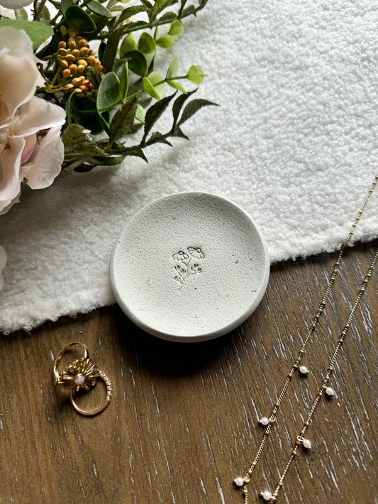 Speckled Daisy Ring Dish