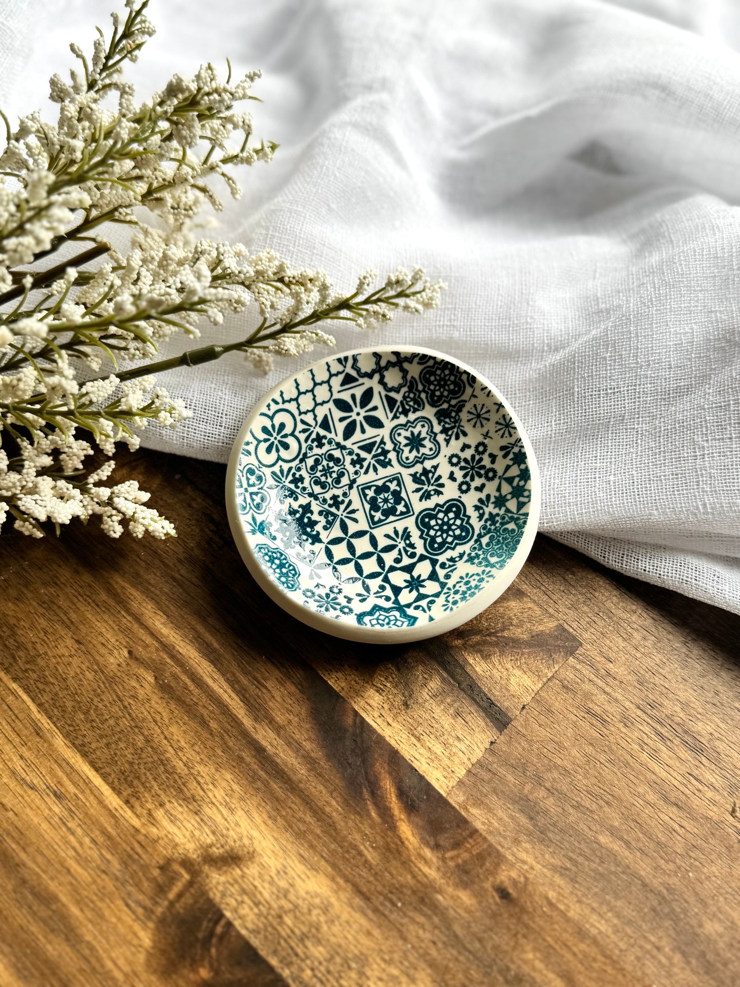 Mediterranean Tile Ring Dish