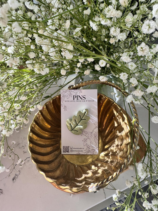 Shimmery Leaf Clay Pin | Clay Brooch | Elegant Accessories | Unique Wedding Favours | Teacher Gifts