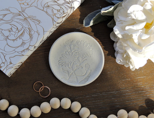 flower garden ring dish in white speckled clay, wedding photography prop