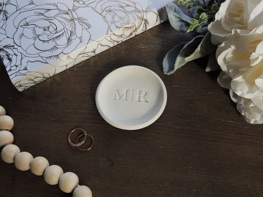perfect wedding gift for modern simple theme, ring dish