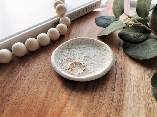 patterned ring dish, white clay, photography prop